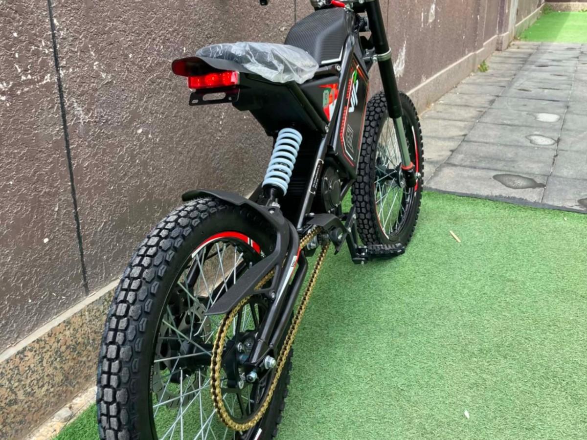Vijs S1